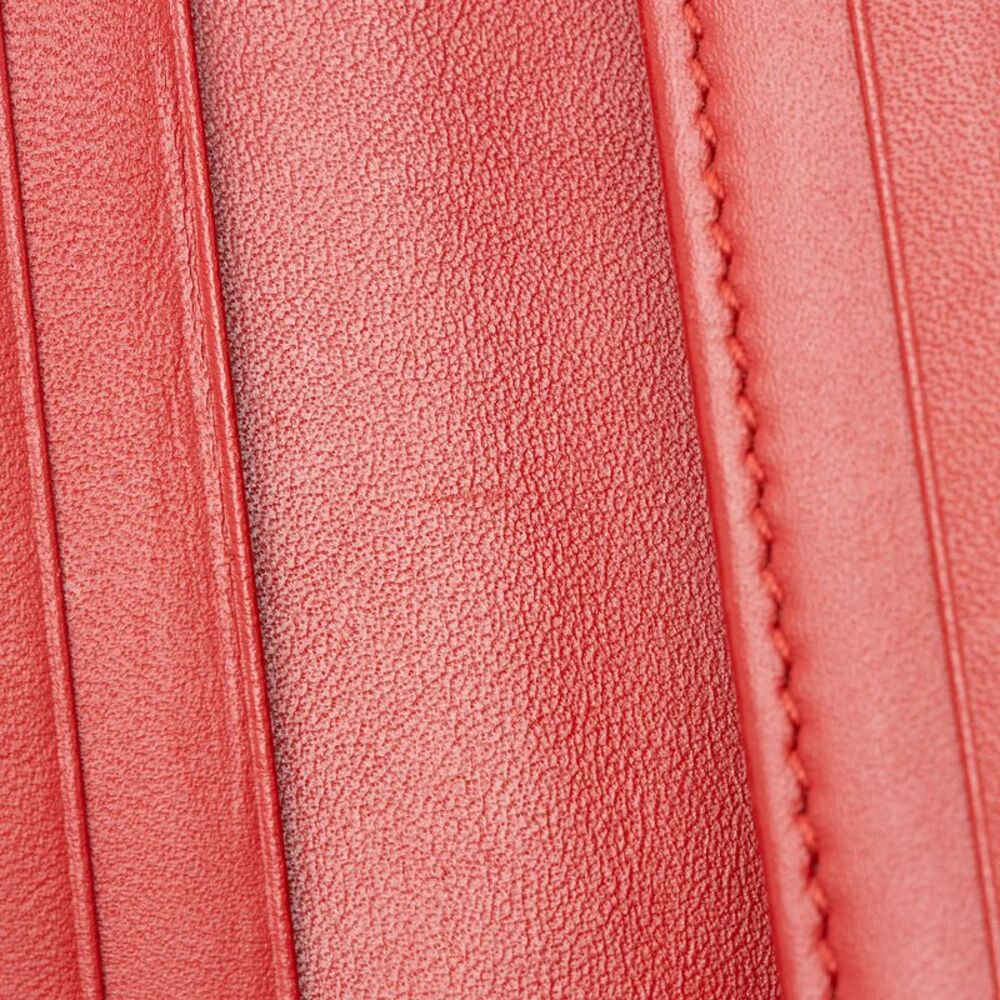 Gucci GG Supreme Cherry Compact Wallet - Picture 10 of 10